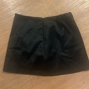 NWT Abercrombie satin skort